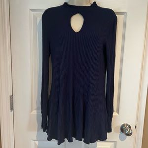 FREE People We the Free Navy Ribbed Tunic Keyhole Neckline Size XSmall‎